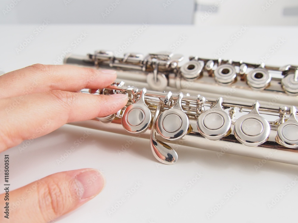 Fototapeta premium flute and hand