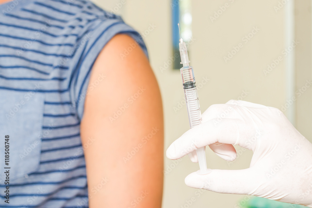 injection vaccine to patient injection vaccine to patient