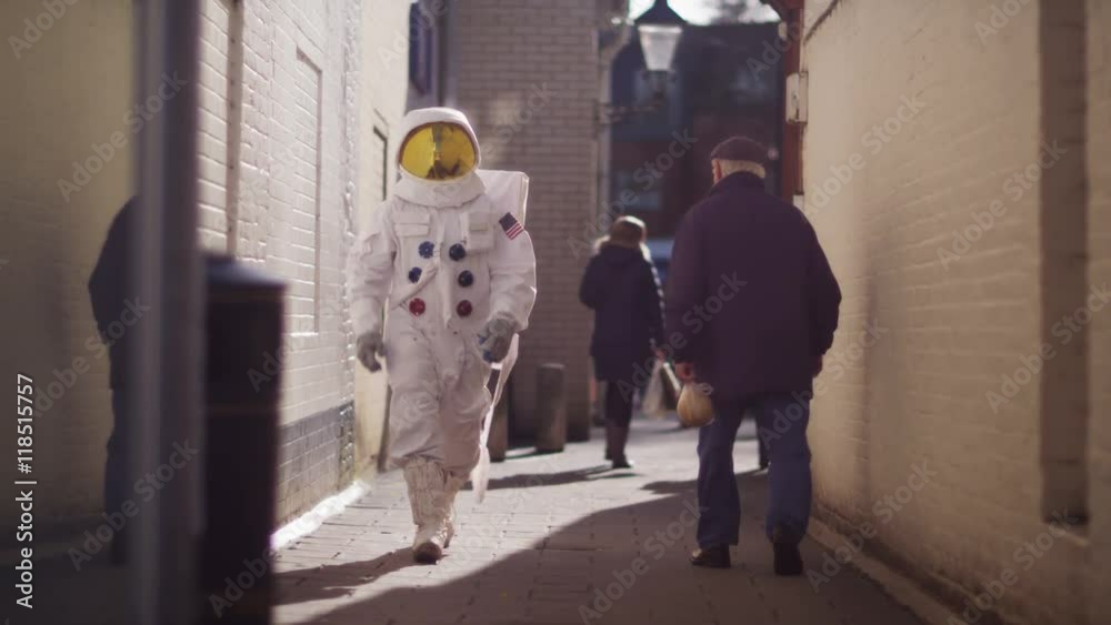  Day in the life of a spaceman - Funny montage of astronaut experiencing earth