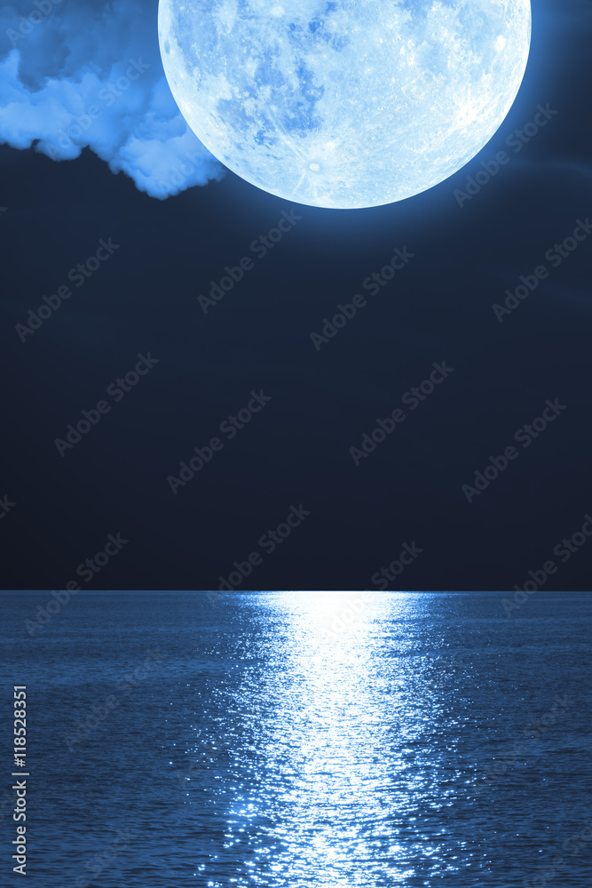 Fototapeta premium Moonrise over sea / ocean.