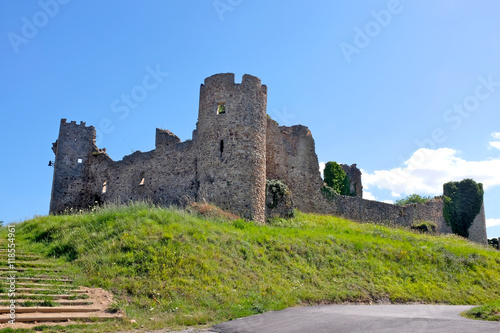 Photos forteresse sail sous couzan loire