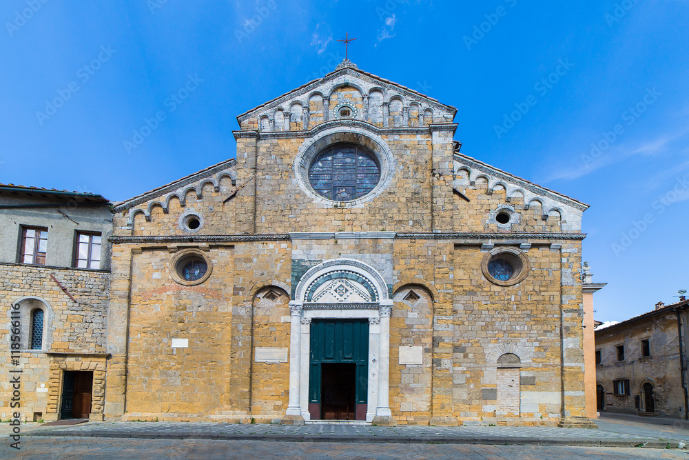 The cathedral of Santa Maria Assunta in Volterra, Tuscany, Italy.