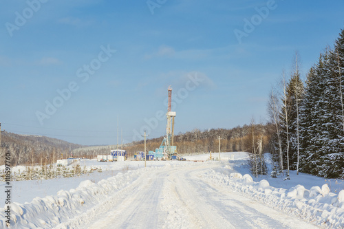 land drilling rig winter