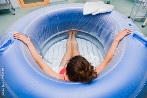 Labour in water