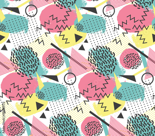 Seamless pattern in memphis style with geometric design elements © natality
