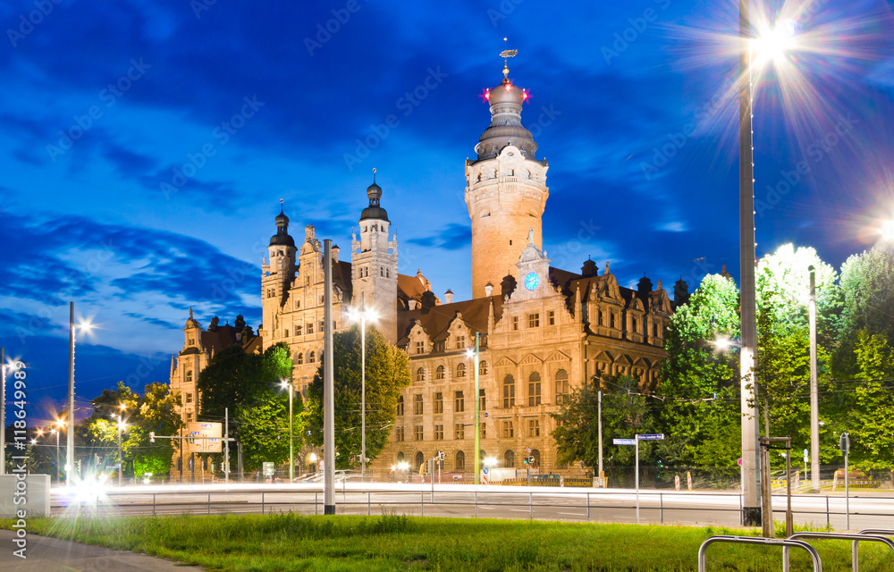 Wunschmotiv: Neues Rathaus in Leipzig vom Wilhelm-Leuschner-Platz #118649989