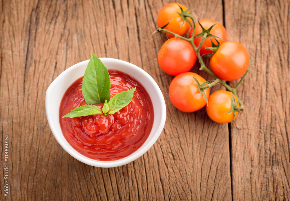 tomato sauce tomato sauce