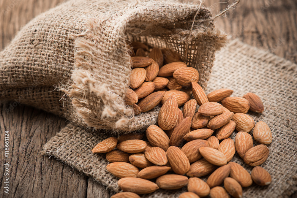 Almonds with sack Almonds with sack