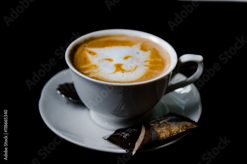 Obraz na płótnie Cup of Cappuccino Coffee with cat face w salonie