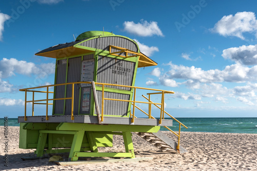Miami Beach-Lifeguard House am Strand © stadelpeter