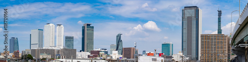 名古屋の高層ビル群のパノラマ写真