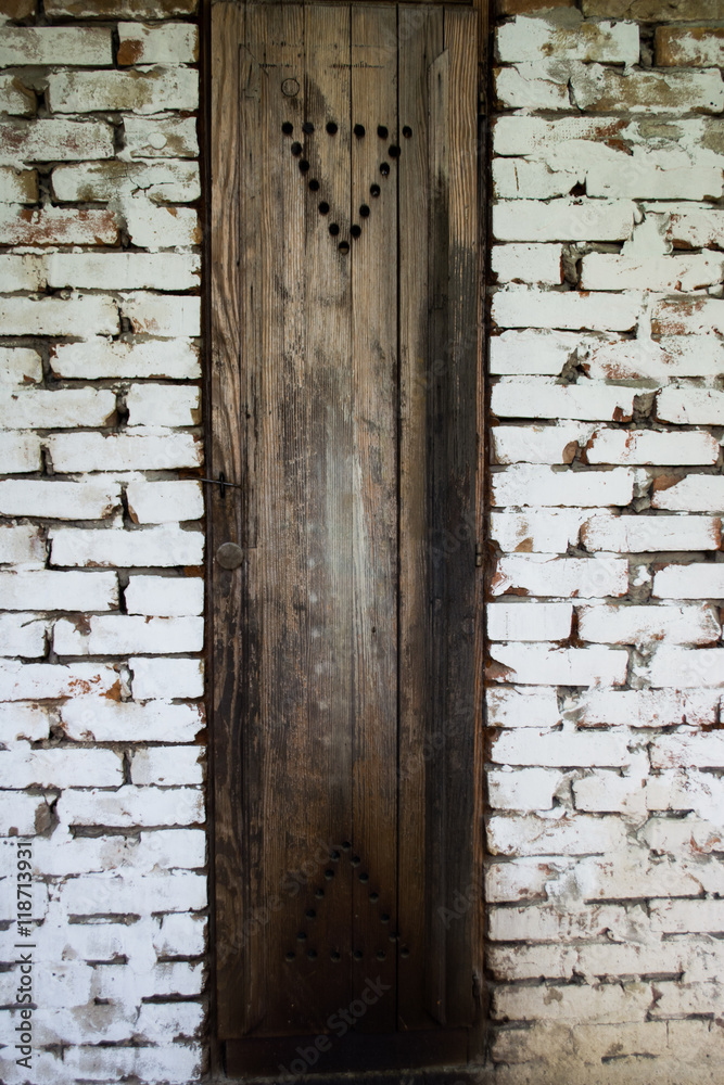 Naklejka premium Smokehouse door