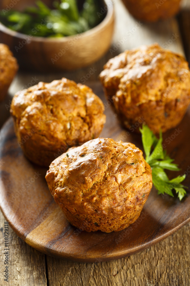 Savory muffins with parsley, cheese and red pesto