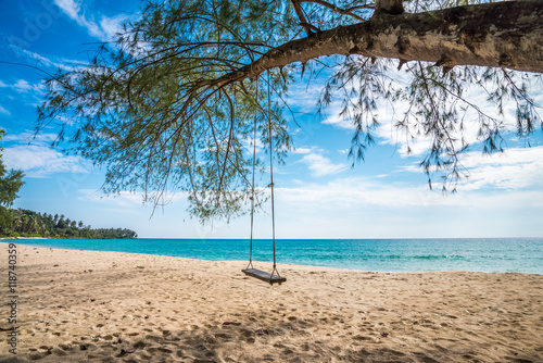 Swing on beautiful tropical island beach - Travel summer holiday vacation concept © pla2na