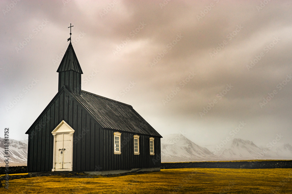 Fototapeta premium Icelandic Church