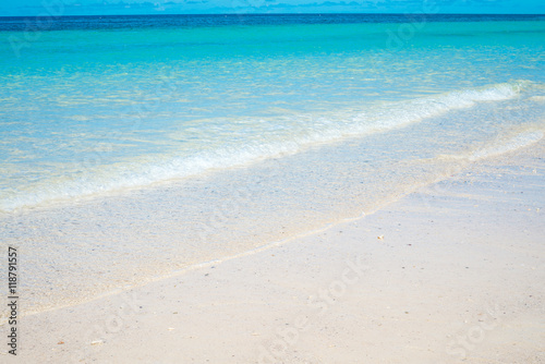 Fototapeta Naklejka Na Ścianę i Meble -  Beautiful tropical island white sand beach summer holiday - Travel summer vacation concept.	