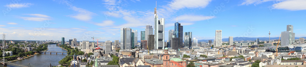 Frankfurt am Main, Blick vom Domturm. (Juli 2016) 