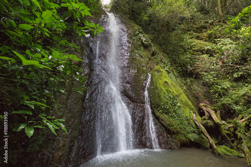 愛媛県内子町 紅葉ヶ滝