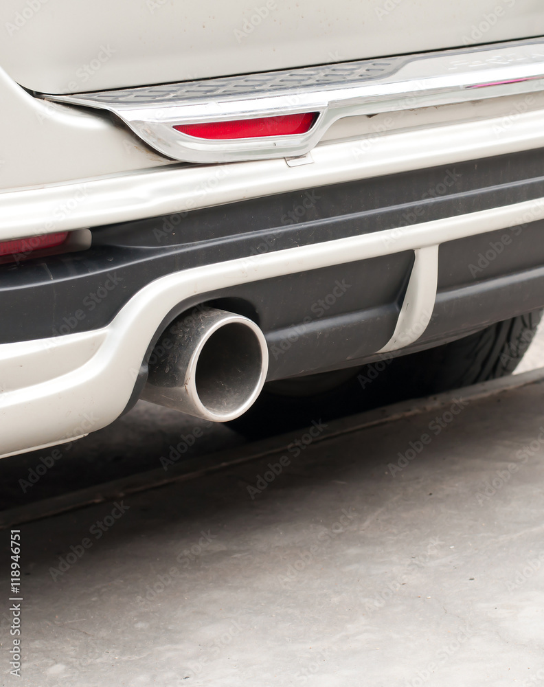 dirty exhaust pipe