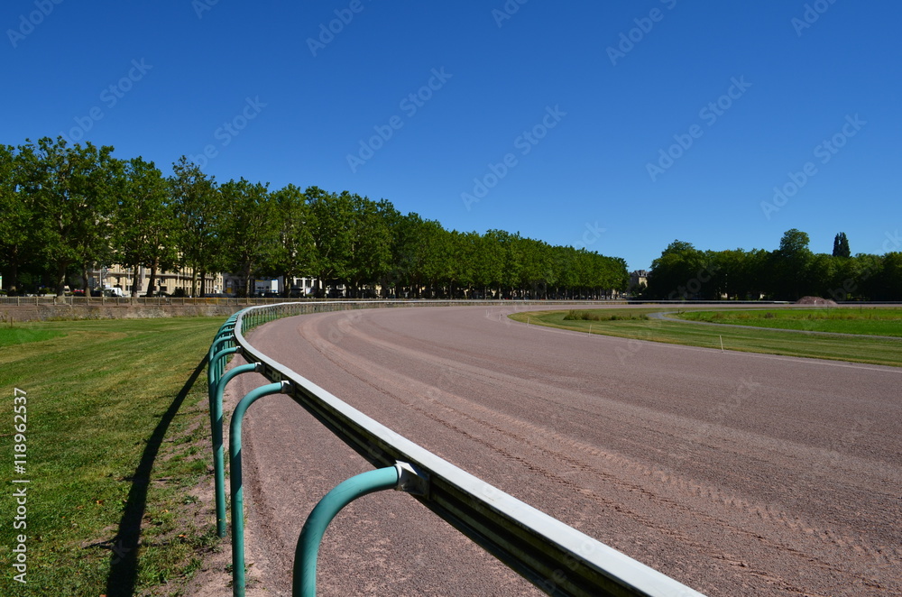 Hippodrome de la prairie à Caen (CalvadosNormandie) Photos Adobe Stock
