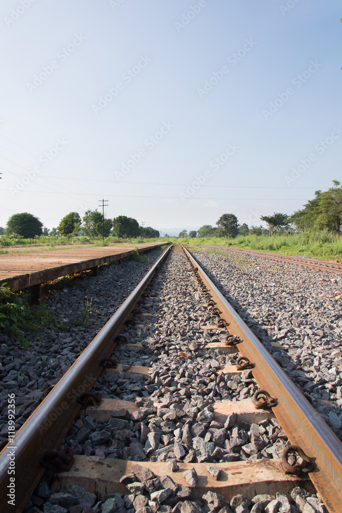 railway tracks railway tracks