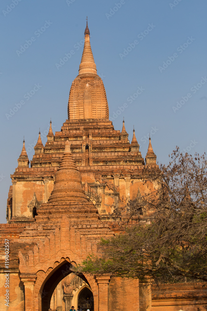 Htilominlo Temple