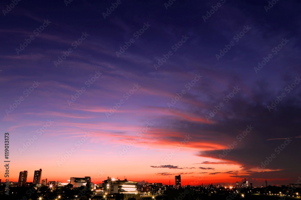 南浦和の台風一過の夕焼け風景