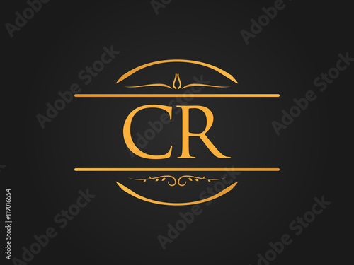 Luxurious Circle Ornament