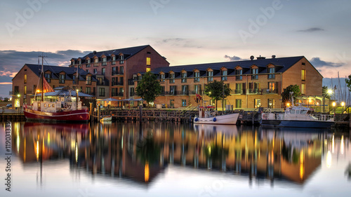 Heiligenhafen an der Ostsee abends