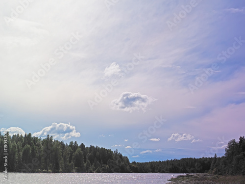 cloud over the river © enskanto