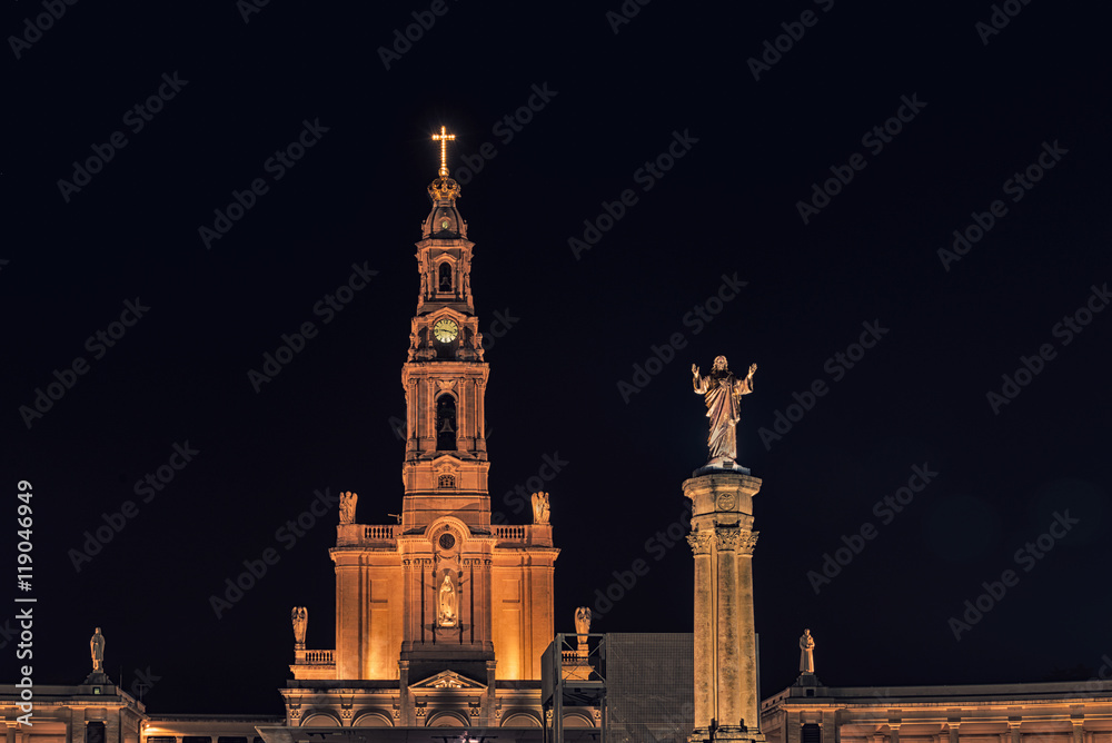 Fototapeta premium Sanctuary of Fatima, altar of the Catholic world