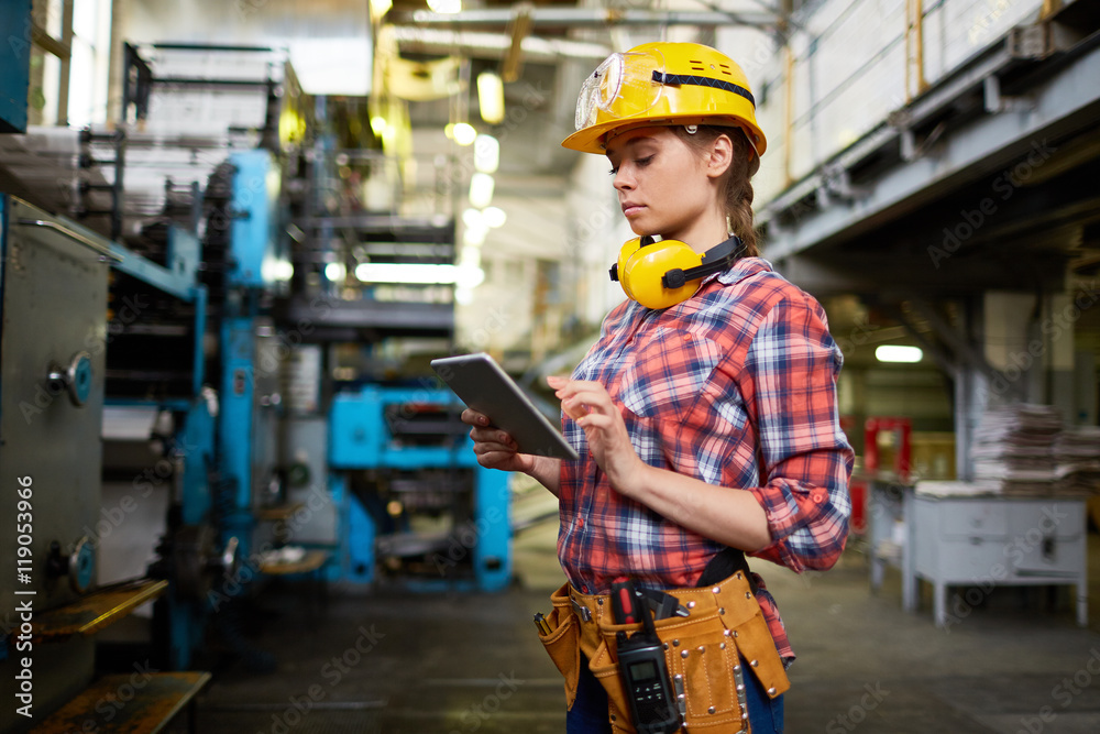 Woman in factory Woman in factory