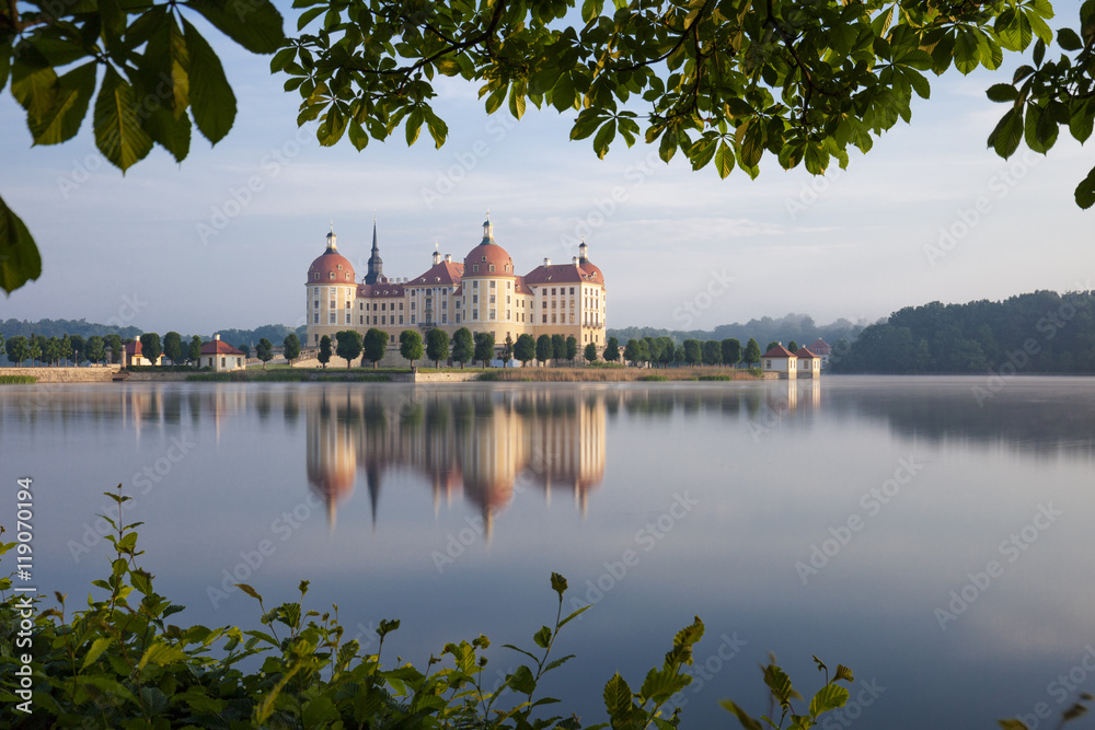 Fotografie Schloss Moritzburg am Morgen