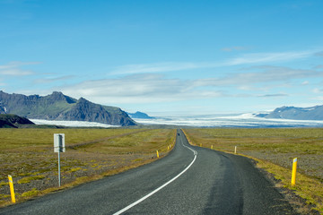 Plexiglas schilderij Gletsjers Ringweg langs Vatnajokull gletsjer  © rolf_52
