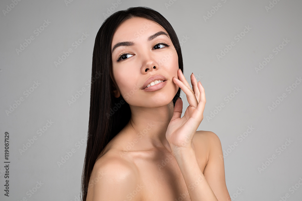 Beautiful Woman With Perfect Skin and Long Hair Beauty Studio Portrait Beautiful Woman With Perfect Skin and Long Hair Beauty Studio Portrait