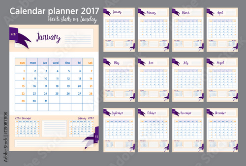 2017 Calendar planner Week starts on Sunday