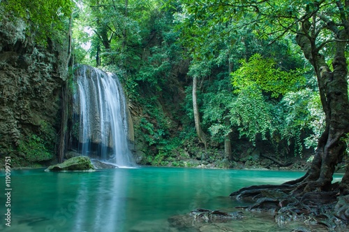 Fototapeta Naklejka Na Ścianę i Meble -  Beautiful and Breathtaking green waterfall, Erawan's waterfall Located at Kanchanaburi province, Thailand