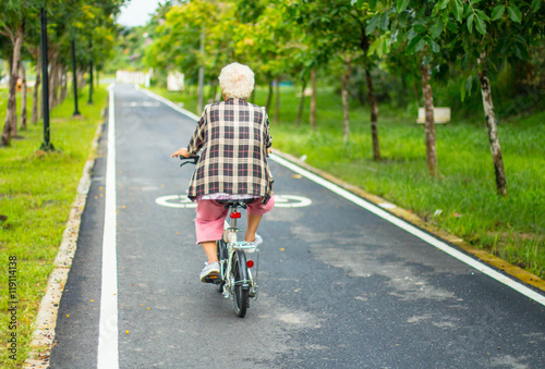 Wallpaper Mural bike lane Torontodigital.ca