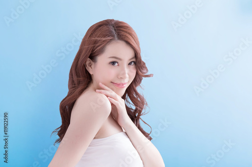 Beauty woman with health skin