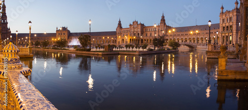 Plaza de España al atardecer, Sevilla, para fondo de pantalla