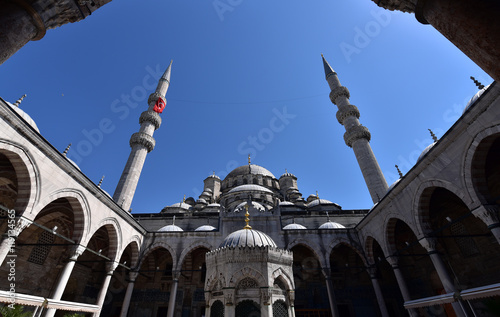 The courtyard of the New Mosque in Istanbul, Turkey photo