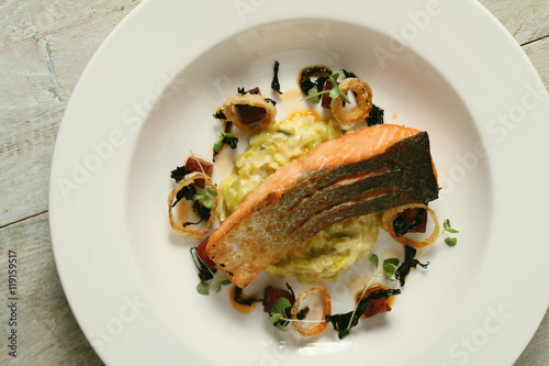 Tableau sur toile healthy plated salmon fish meal