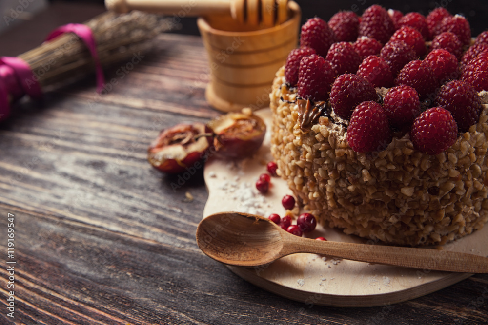 berry delicious bright honey cake berry delicious bright honey cake