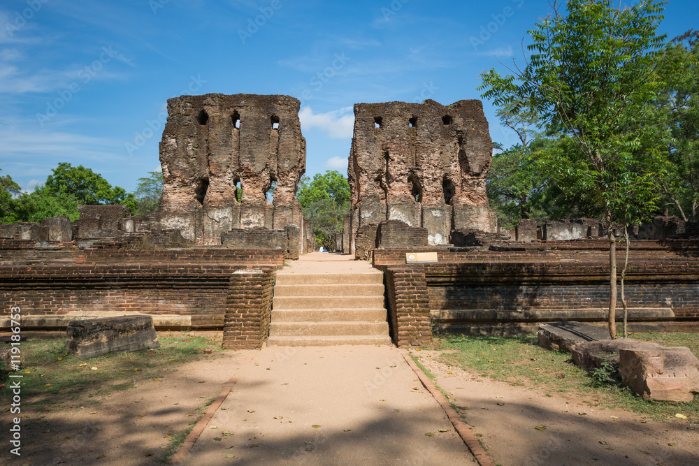 Ancient City of Polonnaruwa, Royal Palace (Parakramabahu's Royal Palace), UNESCO World Heritage Site, Cultural Triangle, Sri Lanka, Asia.