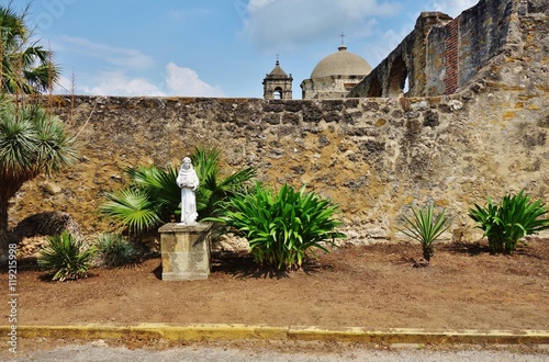 The Mission San Jose y San Miguel de Aguayo in San Antonio, Texas photo