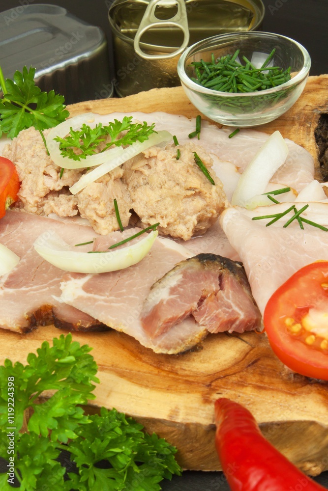 Crushed tuna canned. The fishing industry, canned fish. Diet food. Tinned tuna. Bowl with canned Tuna. Domestic food preparation.
Crushed tuna canned. The fishing industry, canned fish. Diet food. Tinned tuna. Bowl with canned Tuna. Domestic food preparation.