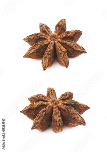 Fototapeta Naklejka Na Ścianę i Meble -  Chinese star anise seed isolated