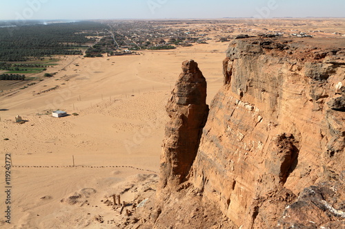 Die Tempel Ruinen am Jebel Barkal photo