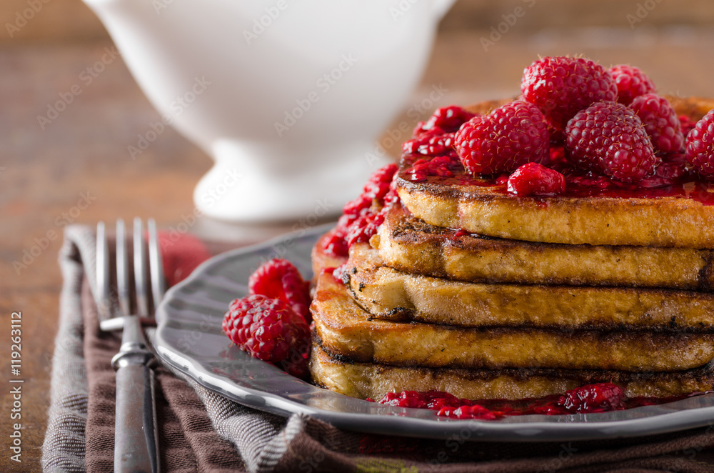 French toast with rapsberries French toast with rapsberries