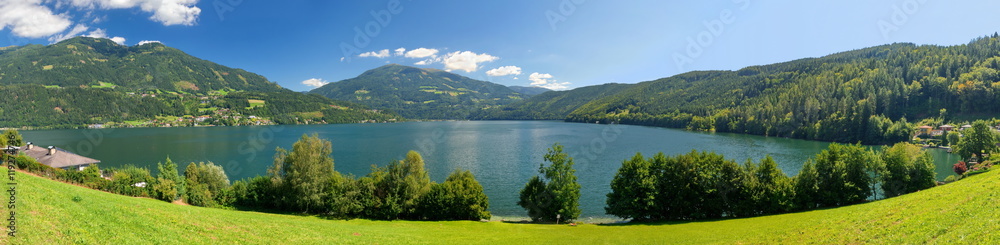 Panorama Millstätter See, Blick Richtung Döbriach / Kärnten / Österreich